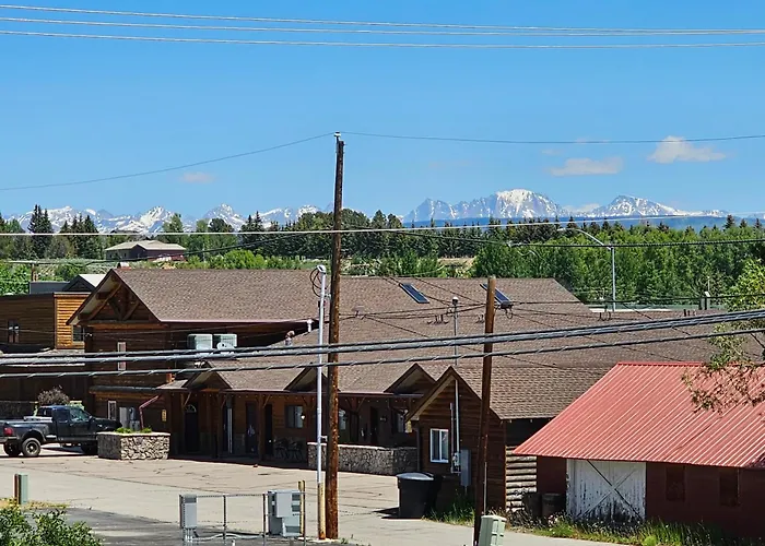 Wallace * Pinedale